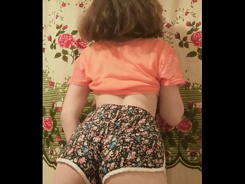 ❤️ Sexy jong baba wat haar kortbroek op kamera uittrek ❤️ Fok video  by porn af.redpornpictures.ru ❌❤